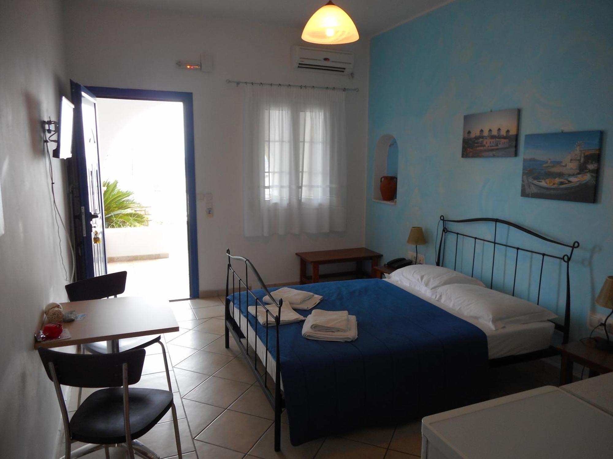 Pantonia Apartments Agia Pelagia  Buitenkant foto