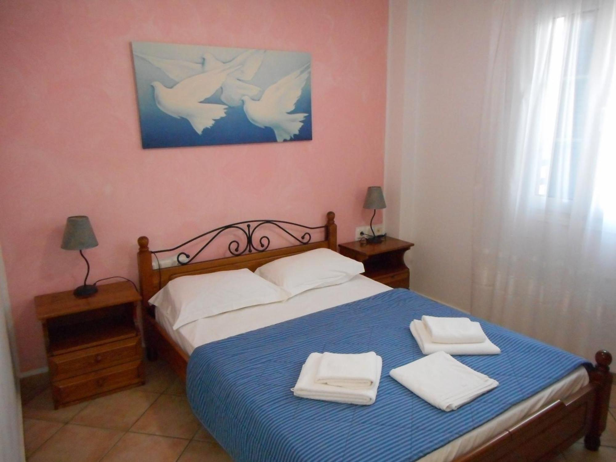 Pantonia Apartments Agia Pelagia  Buitenkant foto