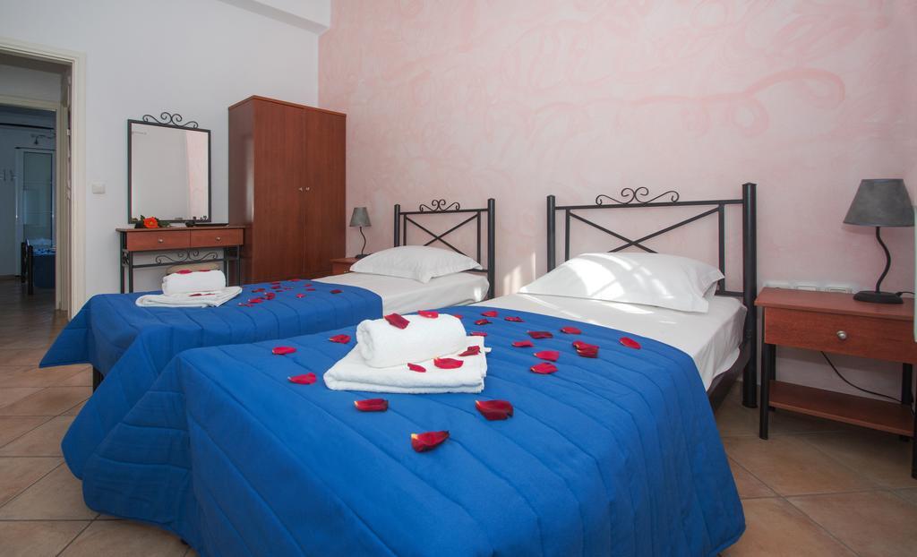 Pantonia Apartments Agia Pelagia  Buitenkant foto