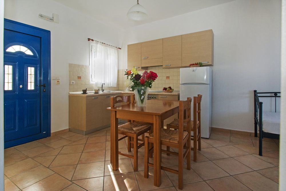 Pantonia Apartments Agia Pelagia  Buitenkant foto
